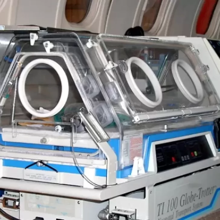 Tragedia en Río Grande: la historia del bebé de 4 meses que bajó del avión sanitario minutos antes del accidente Tragedia en Río Grande: la historia del bebé de 4 meses que bajó del avión sanitario minutos antes del accidente