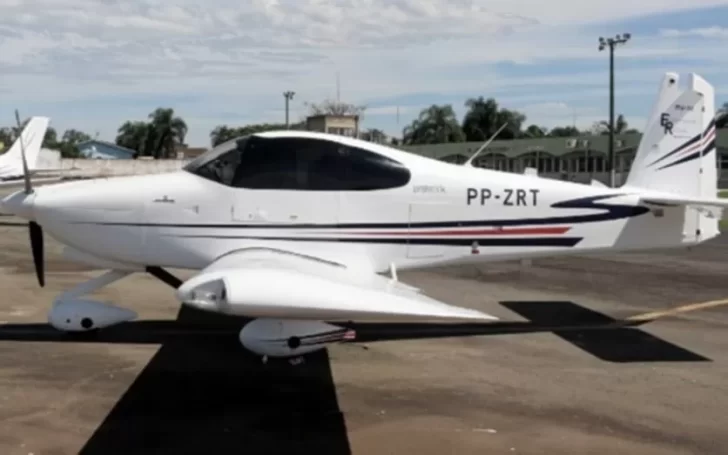 Defensa Civil anunció que harán rastreos submarinos para buscar la avioneta desaparecida  