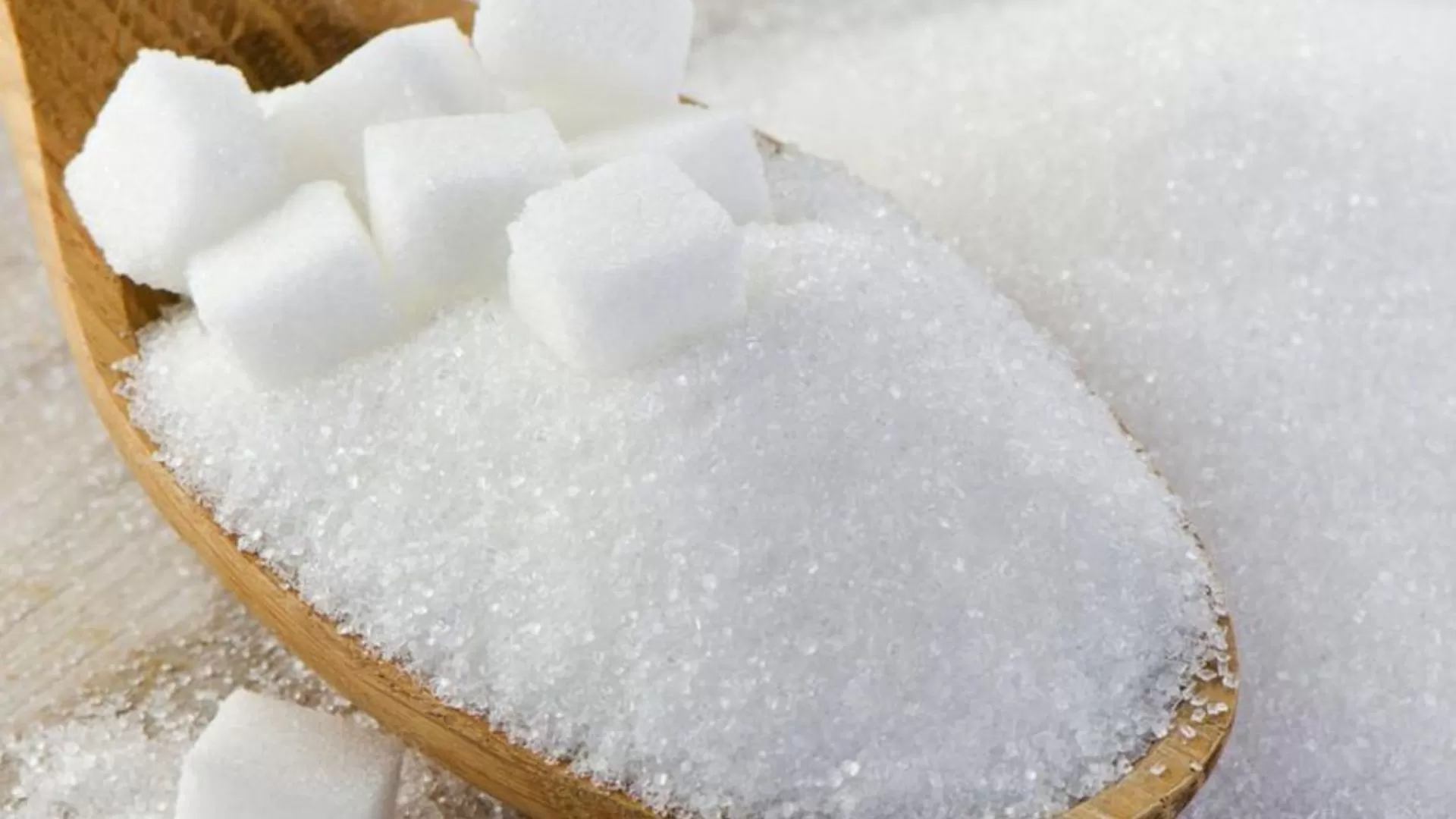 Una reconocida marca de azúcar fue prohibida por la ANMAT porque los paquetes tenían “piedras y objetos extraños” Una reconocida marca de azúcar fue prohibida por la ANMAT porque los paquetes tenían “piedras y objetos extraños”