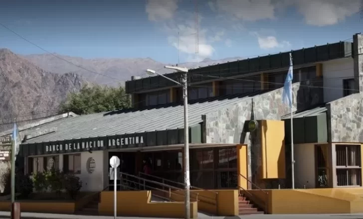 ¿Calafate o Cafayate? La insólita historia de un banco construido en Salta que estaba pensado para Santa Cruz