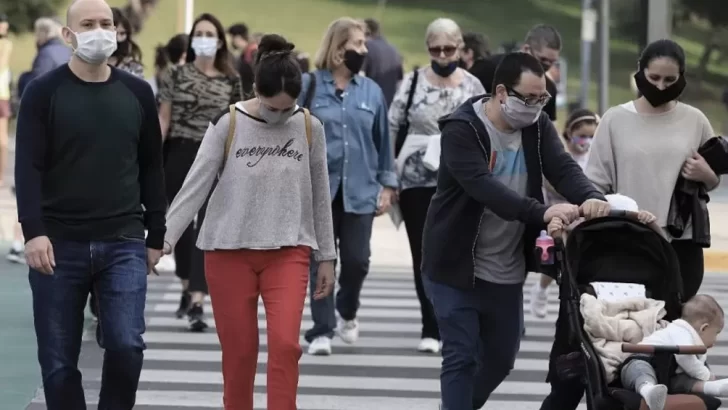 España quiere que el coronavirus se trate como una gripe y no como pandemia