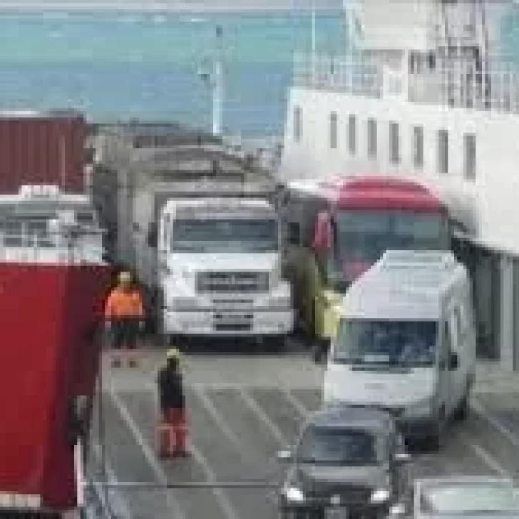Chile cerró los pasos fronterizos en San Sebastián y Monte Aymond a causa del temporal