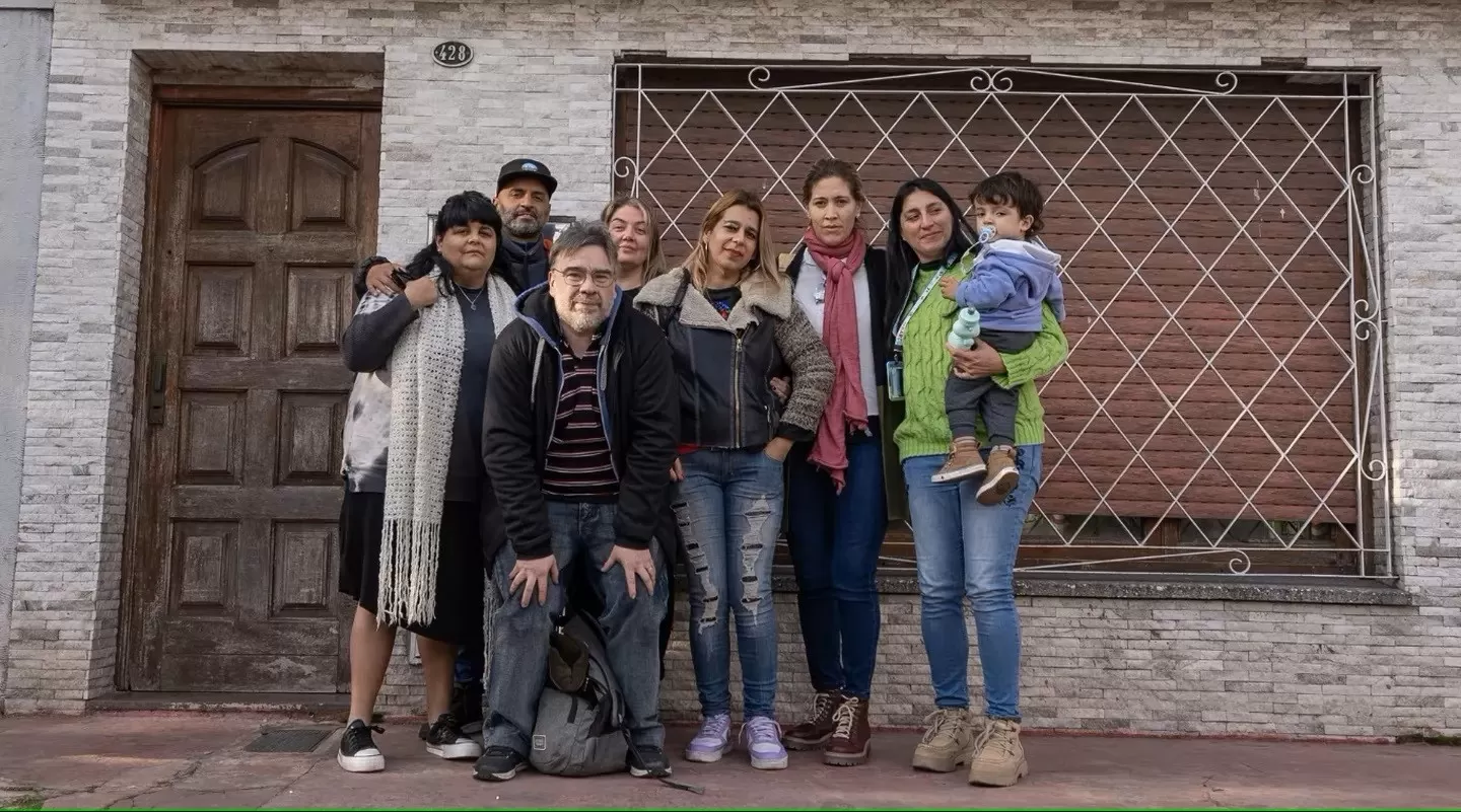 Los vendieron cuando eran bebés y ahora buscan a sus familias