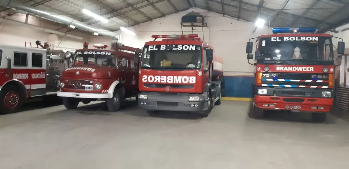 Apuñalaron a bombero voluntario en El Bolsón: debido a las heridas se desvaneció y chocó