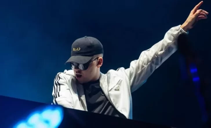 Cómo ver en vivo y gratis por Internet el show de Bizarrap