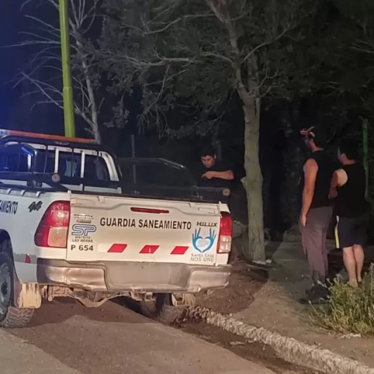 Robaron una camioneta de Servicios Públicos y se fugaron con las pertenencias del conductor de guardia Robaron una camioneta de Servicios Públicos y se fugaron con las pertenencias del conductor de guardia