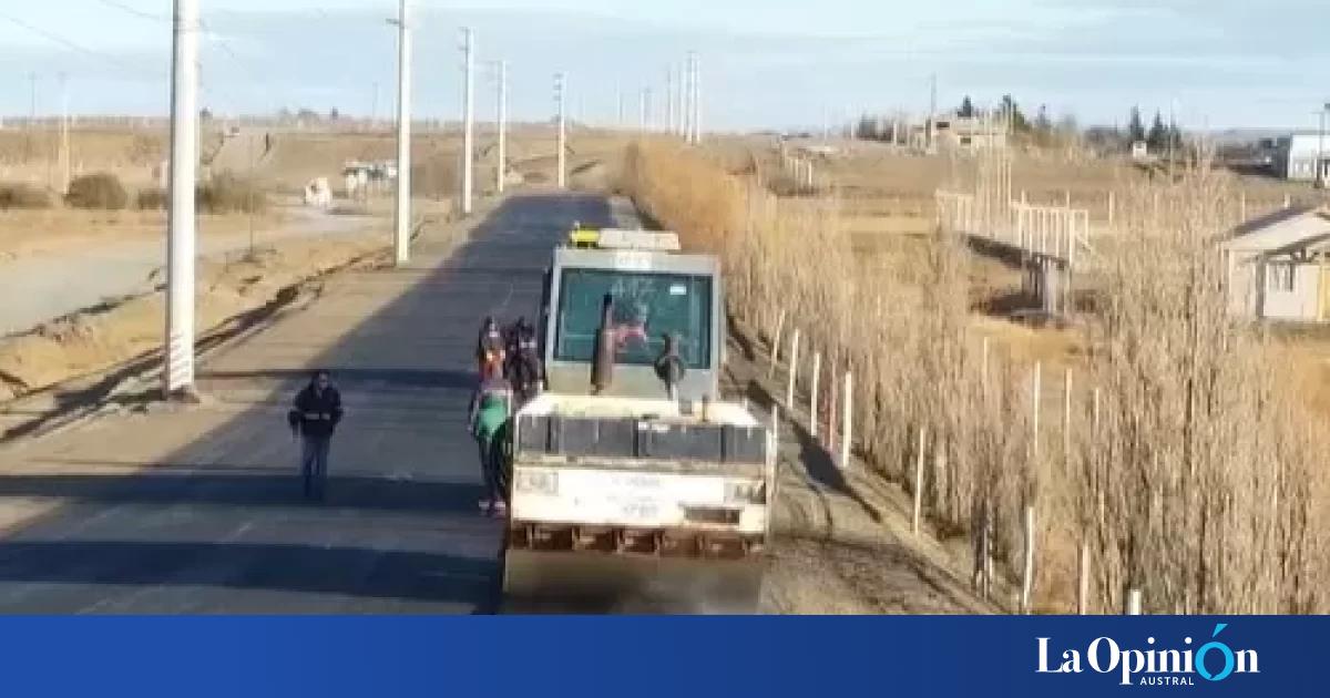 Comenzaron a asfaltar la calle 22 del barrio San Benito de Río Gallegos ...