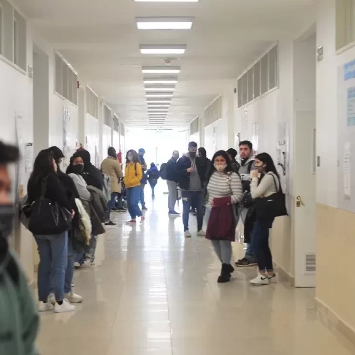 Enfermería y Sistemas, las carreras más elegidas pospandemia en Río Gallegos