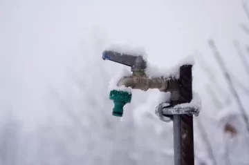 Frío extremo en Santa Cruz: cómo evitar el congelamiento de cañerías durante el invierno Frío extremo en Santa Cruz: cómo evitar el congelamiento de cañerías durante el invierno
