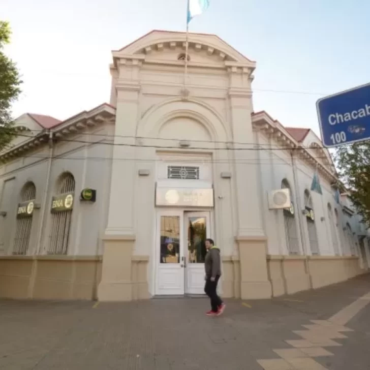 La condenaron por falsificar firmas y defraudar al Banco Nación La condenaron por falsificar firmas y defraudar al Banco Nación