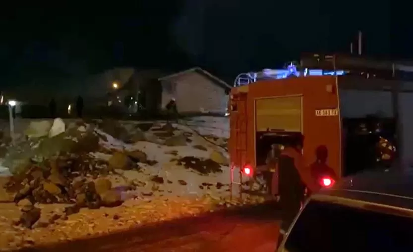 Un calefactor produjo un incendio y las llamas consumieron una vivienda: no hubo lesionados