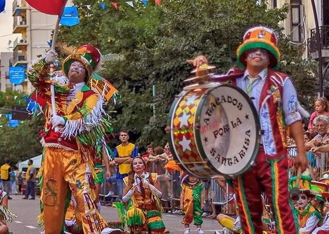 Feriados de carnaval 2023: febrero tendrá un fin de semana extra largo