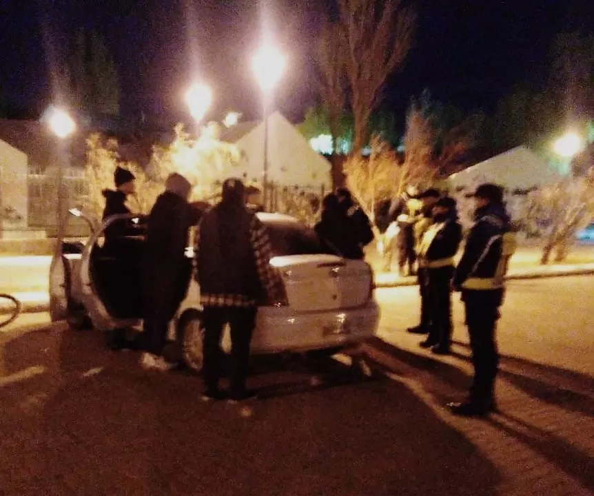 Detuvieron a jóvenes con cannabis, pero uno tenía carnet del REPROCANN: ¿Qué pasa en estos casos? Detuvieron a jóvenes con cannabis, pero uno tenía carnet del REPROCANN: ¿Qué pasa en estos casos?