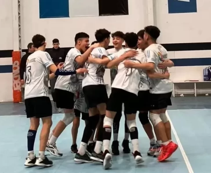 Vóley: CeDeFyS de Puerto San Julián hizo historia y enfrenta a River Plate en las semifinales del Torneo A1