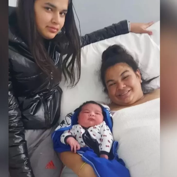 César Juan Alexis, el primer bebé del 2023 que nació de sorpresa en Las Heras César Juan Alexis, el primer bebé del 2023 que nació de sorpresa en Las Heras