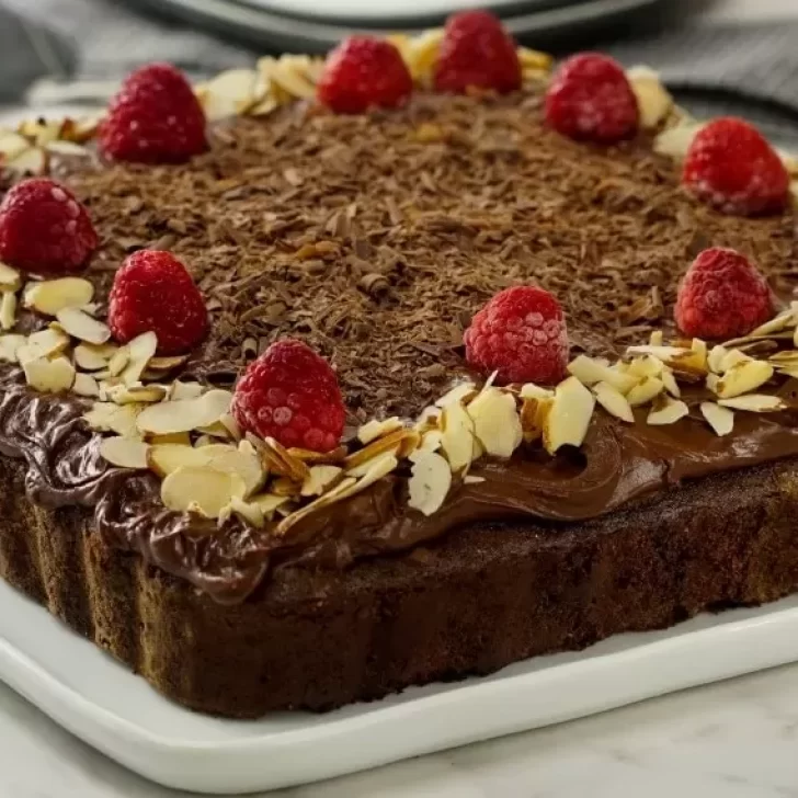 Dulce tentación: receta de chocotorta con frutos rojos