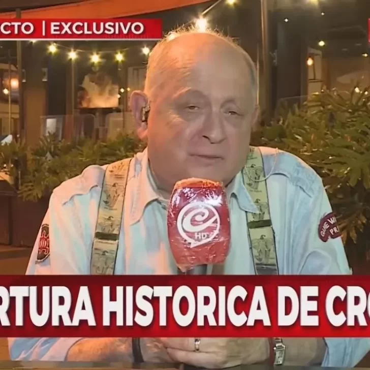 Chiche Gelblung hace historia y viaja a Ucrania para cubrir la guerra con Rusia por Crónica HD Chiche Gelblung hace historia y viaja a Ucrania para cubrir la guerra con Rusia por Crónica HD