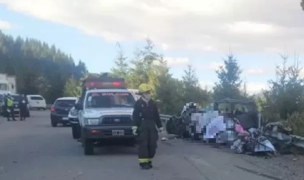 Tres muertos por choque frontal en la Ruta 40 | La Opinión Austral