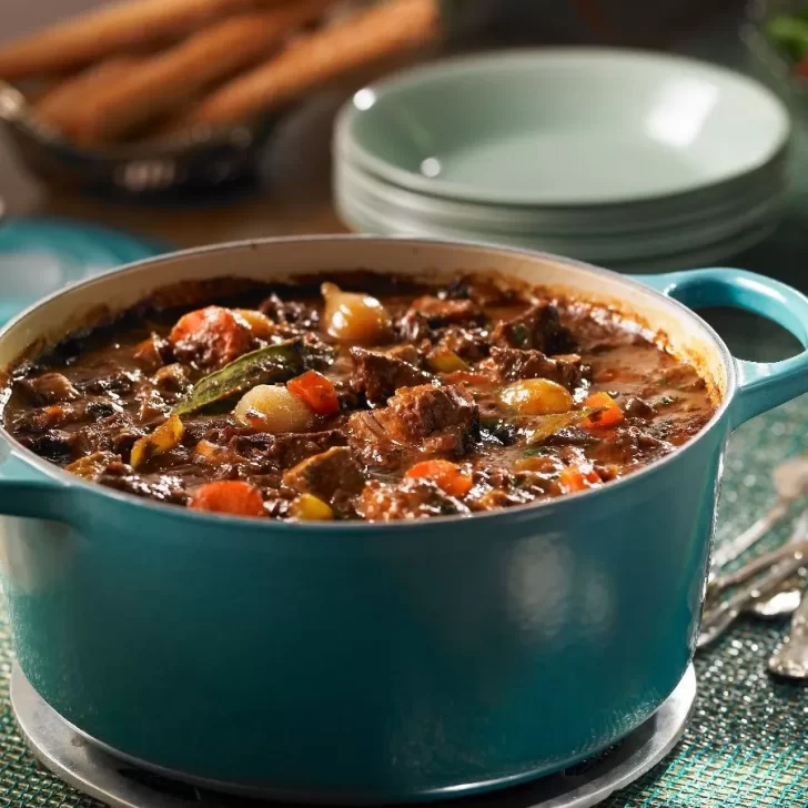 Receta con sabor patagónico: ciervo guisado con papas