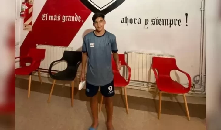 El patagónico Ian Suabiabre ya entrena con River Plate y está en la mira de la Selección Sub-17