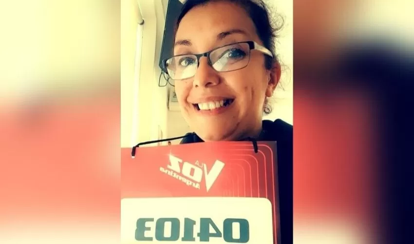 Cristina Scarpetta es de Piedra Buena y fue preseleccionada en La Voz Argentina Cristina Scarpetta es de Piedra Buena y fue preseleccionada en La Voz Argentina