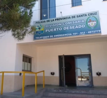 Cuatro hombres en mameluco y armados amenazaron a un joven: “Te vamos a reventar la casa” Cuatro hombres en mameluco y armados amenazaron a un joven: “Te vamos a reventar la casa”