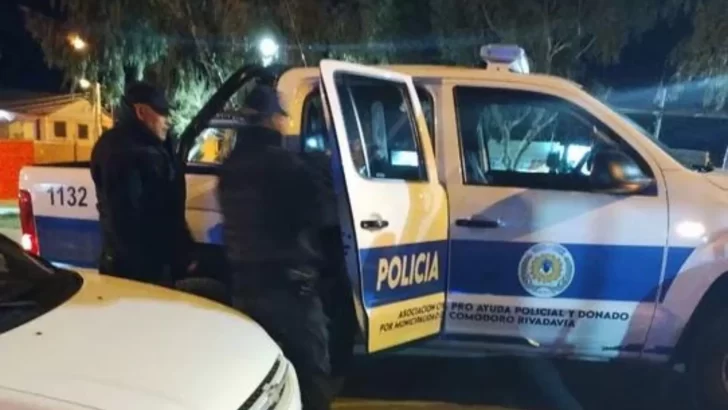 Policía demora a un joven armado en Comodoro Rivadavia