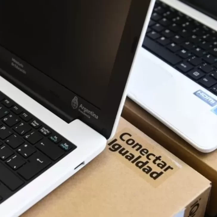 Cómo son las computadoras del plan Conectar Igualdad que entregará el gobierno a estudiantes