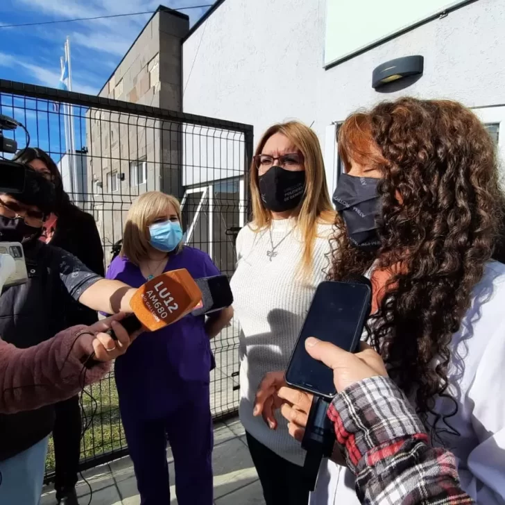 Inauguraron el Consultorio Inclusivo para la atención sanitaria de personas travestis, transexuales y transgénero Inauguraron el Consultorio Inclusivo para la atención sanitaria de personas travestis, transexuales y transgénero