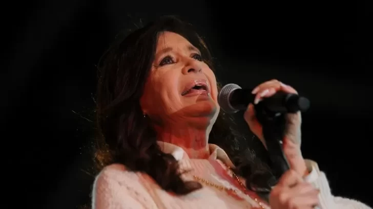 Cristina Kirchner pidió ser querellante en la causa de intento de magnicidio y solicitó “acceso urgente” al expediente