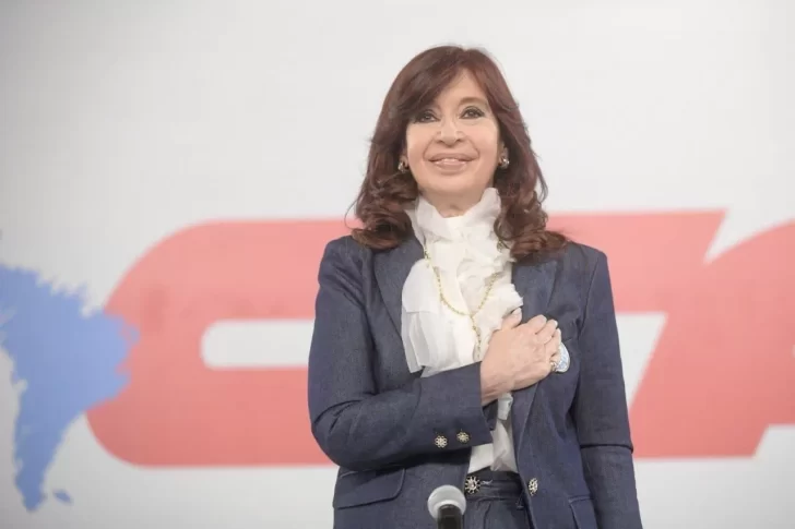 Cristina Fernández de Kirchner aseguró que la inflación 2022 es consecuencia del endeudamiento que tomó Macri