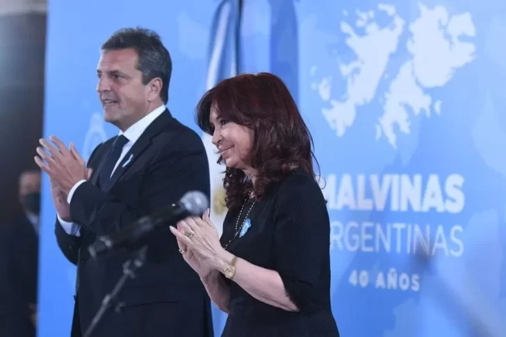 Cristina participará junto a Sergio Massa en el acto por los 15 años de la recuperación de Aerolíneas Argentinas