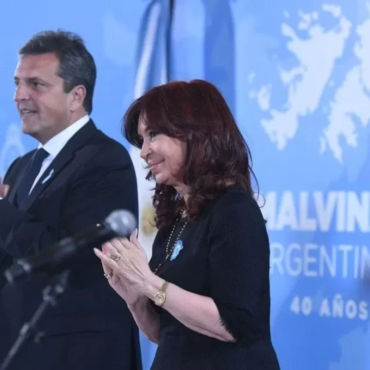 Cristina participará junto a Sergio Massa en el acto por los 15 años de la recuperación de Aerolíneas Argentinas