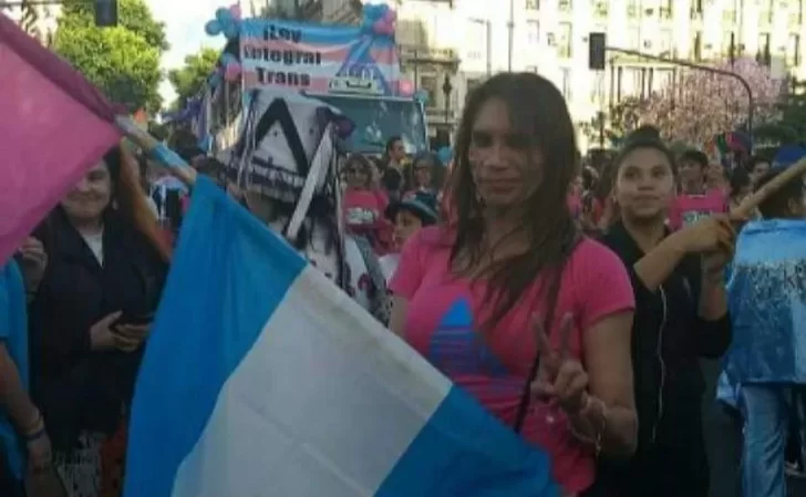 La comunidad trans de Santa Cruz repudió show de “El Chileno” Flores: “Hay un alto índice de suicidios de adolescentes por bullying”