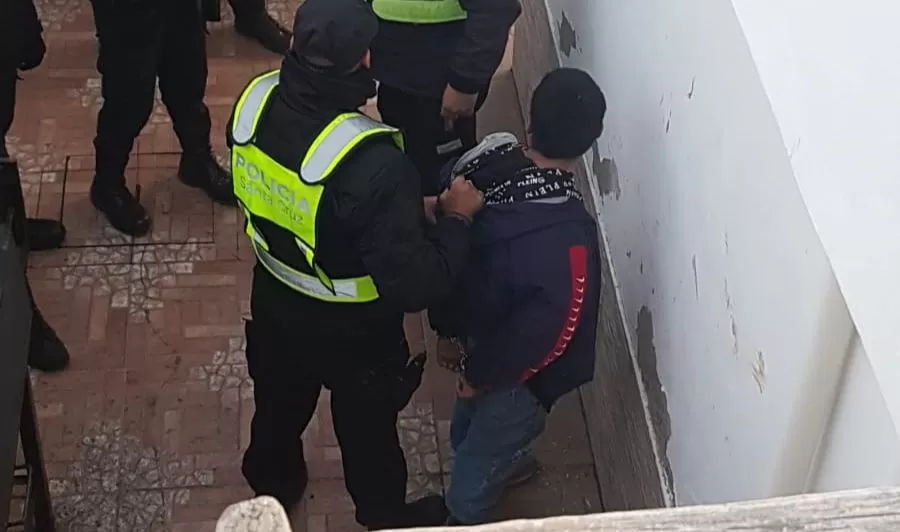 Detuvieron a un joven por asaltar una panadería con un arma blanca
