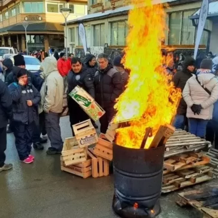 Ushuaia: rechazo a paritaria por decreto que no cubre la Canasta Familiar