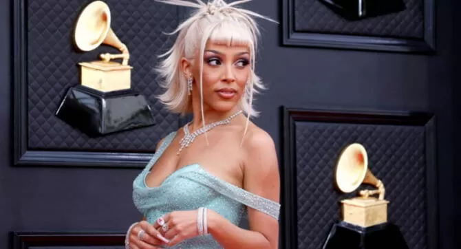 Un video de Doja Cat hablando de Paraguay enfureció a los usuarios, pero no es lo que parece