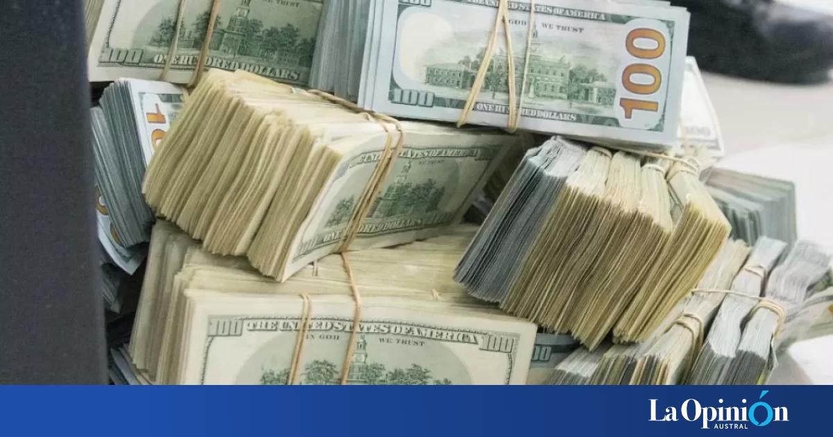 Dólar Blue Tuvo Otra Fuerte Suba Y Volvió A Superar El Récord Histórico La Opinión Austral 9449