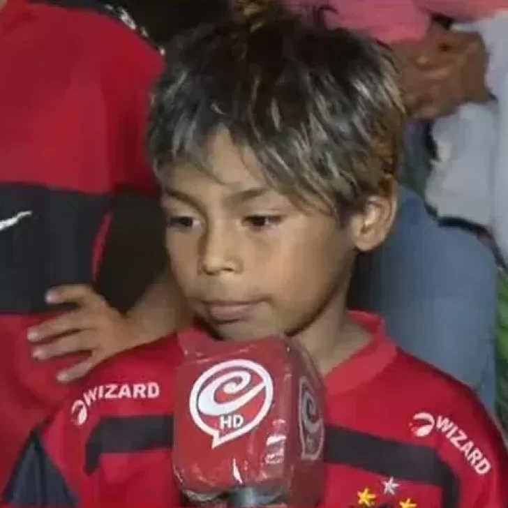 Un club brasileño busca a Lautaro, el nene de 10 años que sueña “ser como Maradona”