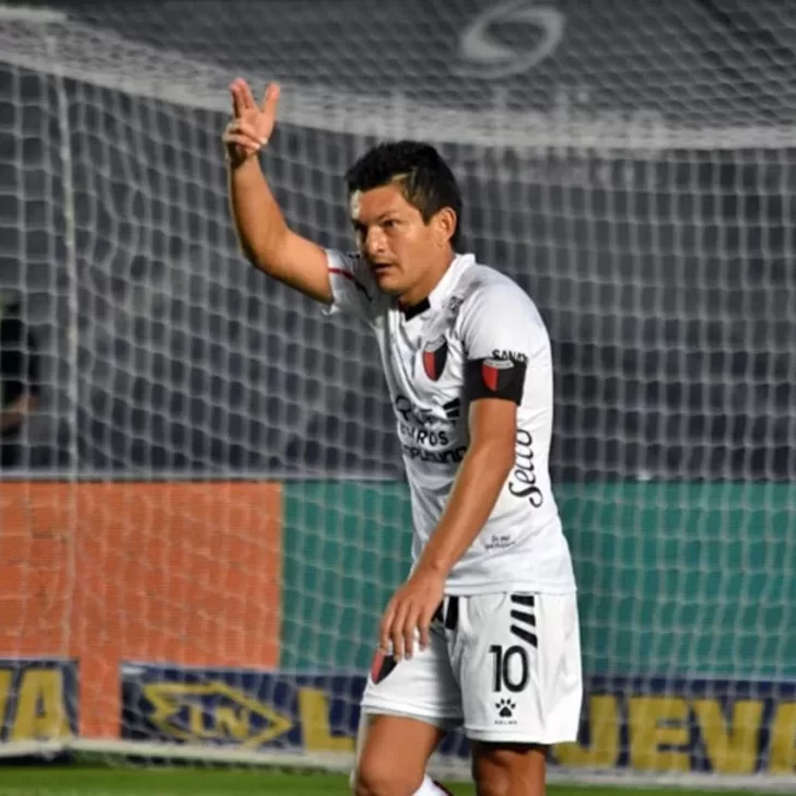 El “Pulga” Rodríguez volcó con su auto y lo encontraron deambulando desorientado en la ruta El “Pulga” Rodríguez volcó con su auto y lo encontraron deambulando desorientado en la ruta