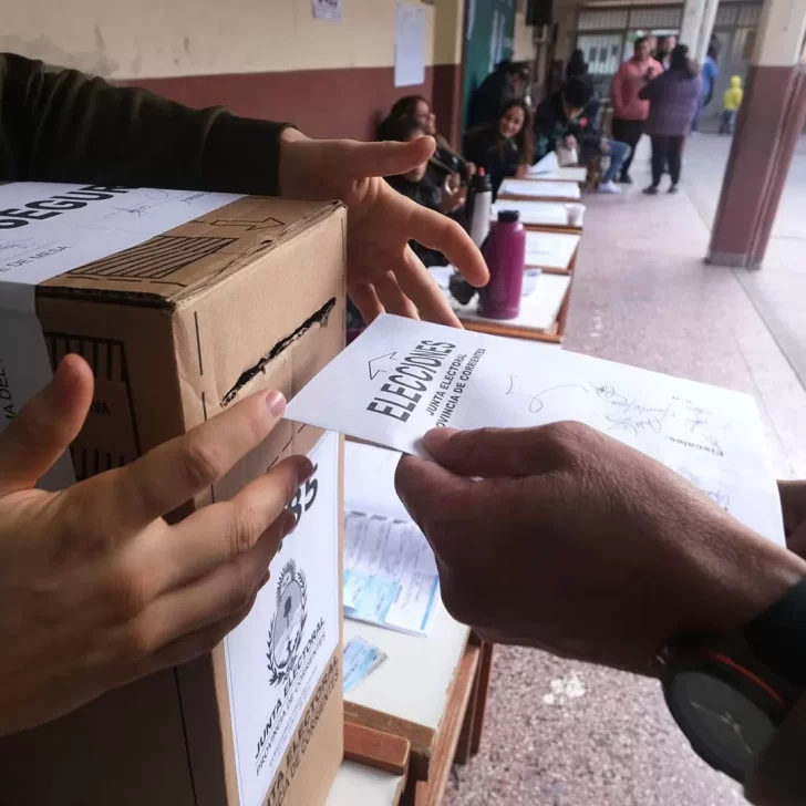 La Justicia Electoral oficializó 27 fórmulas para presidente y vice para las PASO