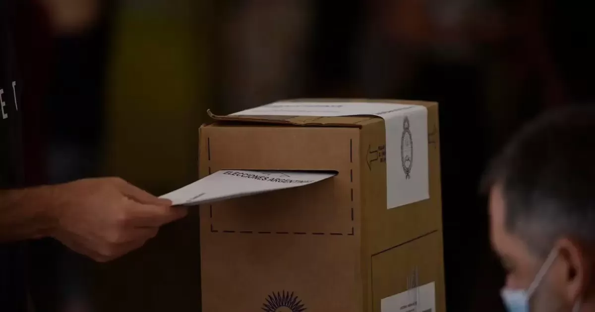 Elecciones 2023: Comodoro Rivadavia adhirió al cronograma provincial y votará el 30 de julio Elecciones 2023: Comodoro Rivadavia adhirió al cronograma provincial y votará el 30 de julio