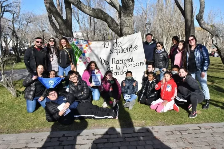Día de las Personas Sordas: estudiantes visibilizaron la lengua de señas argentina