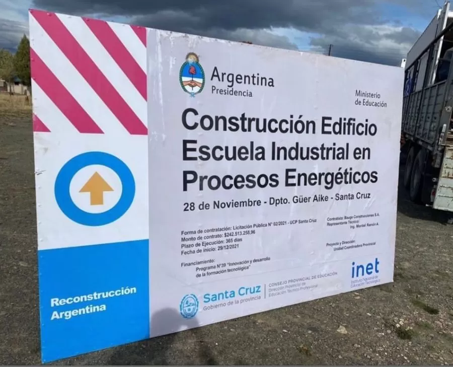 Educación destacó la construcción de la Escuela Industrial de Procesos Energéticos de 28 de Noviembre Educación destacó la construcción de la Escuela Industrial de Procesos Energéticos de 28 de Noviembre