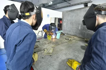 Mano de obra local: proponen financiamiento para la Educación Técnica de Santa Cruz Mano de obra local: proponen financiamiento para la Educación Técnica de Santa Cruz