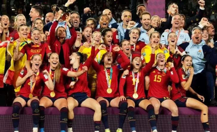 Las campeonas del mundo dejan la selección española tras el escándalo con el presidente