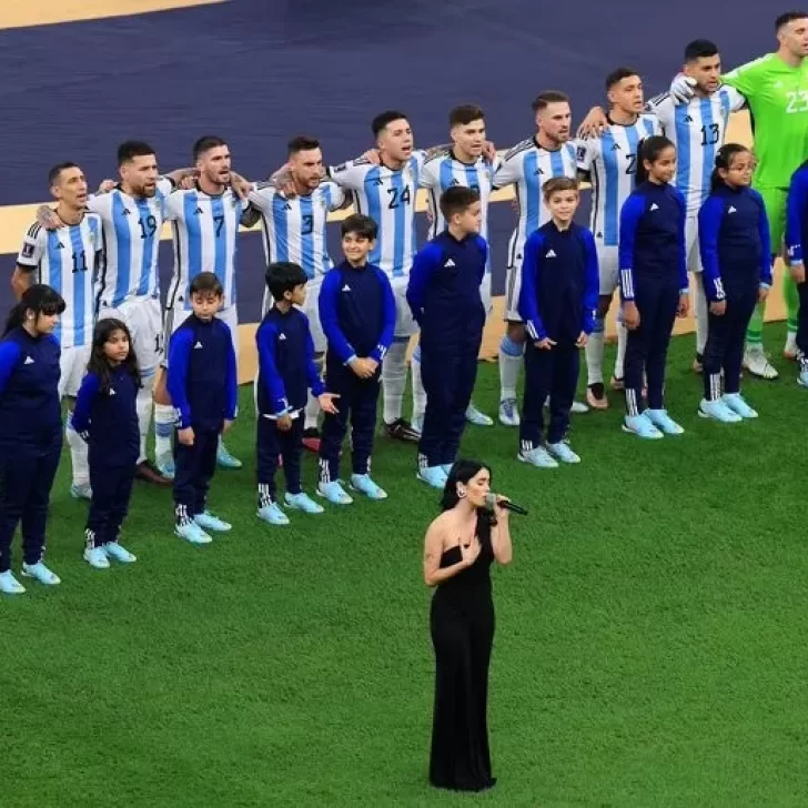 Lali Espósito contó en detalle cómo fue cantar el Himno Nacional en la final de Qatar: “Sentí que no era digna”