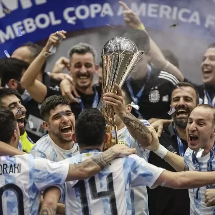 Es de Río Gallegos y salió campeón de la Copa América de Futsal: “Lo que cuesta, vale”, afirmó