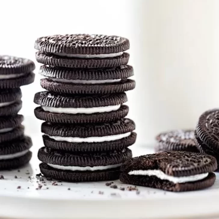 Prueba científica: ¿cómo separar una Oreo exactamente por la mitad?