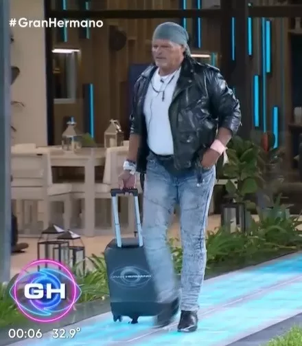 Walter “Alfa” Santiago se fue de la casa de Gran Hermano con ruido de batucada de fondo